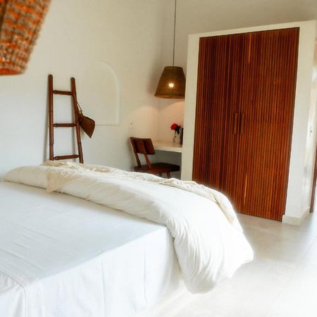 Hotel Nai à Praia de Santiago Extérieur photo