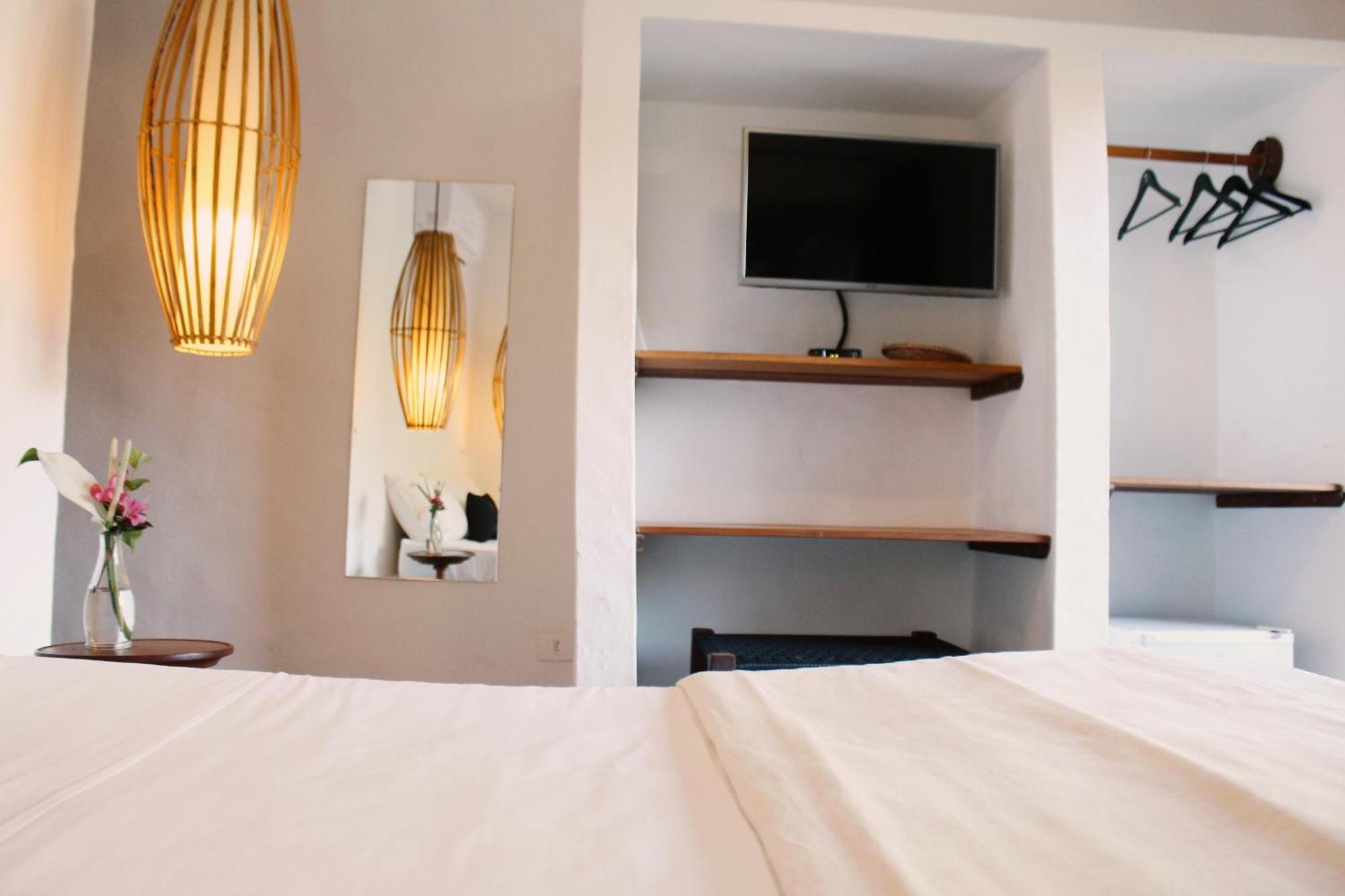Hotel Nai à Praia de Santiago Chambre photo